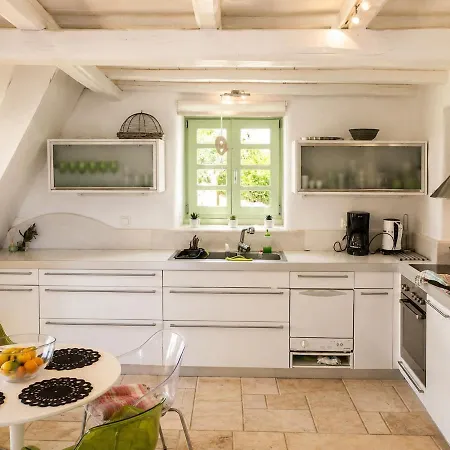 Cycladic House, Near The Kite Center ヴィラ パロス島